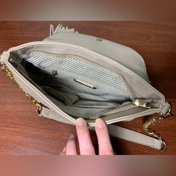 Madison West | Beige Cut Out Faux Leather Tassel Gold Chain Strap - Picture 8 of 10